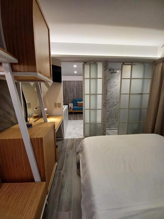 Sroom Apartment Mesolóngion Zewnętrze zdjęcie